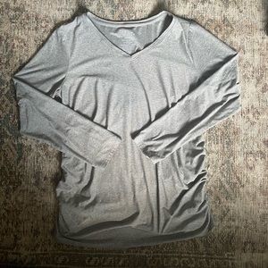 Long sleeve maternity shirt